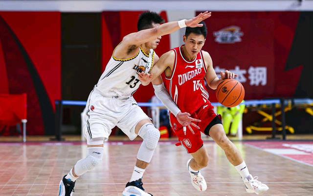 关于转折点！尼斯复出首秀，CBA常规赛集结日攻防权衡，底气十足，轮换策略成焦点的信息