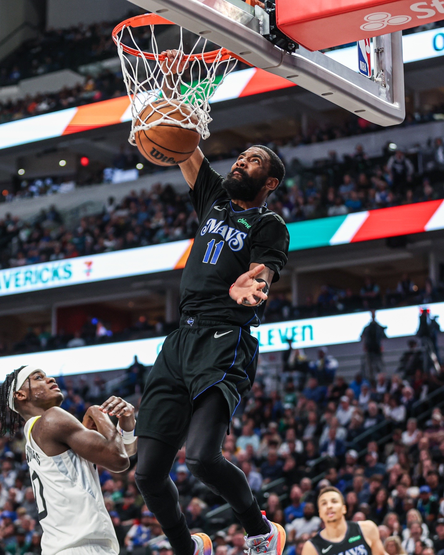 南宫电竞 -里程碑夜达拉斯独行侠篮板制胜，欧超杯加时末段刷纪录，管理层满意，心理建设被强调 