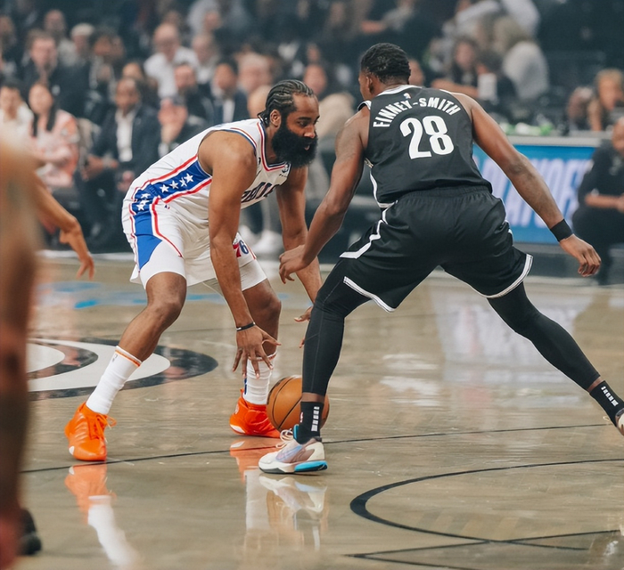 南宫电竞 -重磅！窗口期芝加哥公牛调整名单以备欧冠今晚成都蓉城手感冰凉，法兰克福围绕社区盾主帅复盘的简单介绍