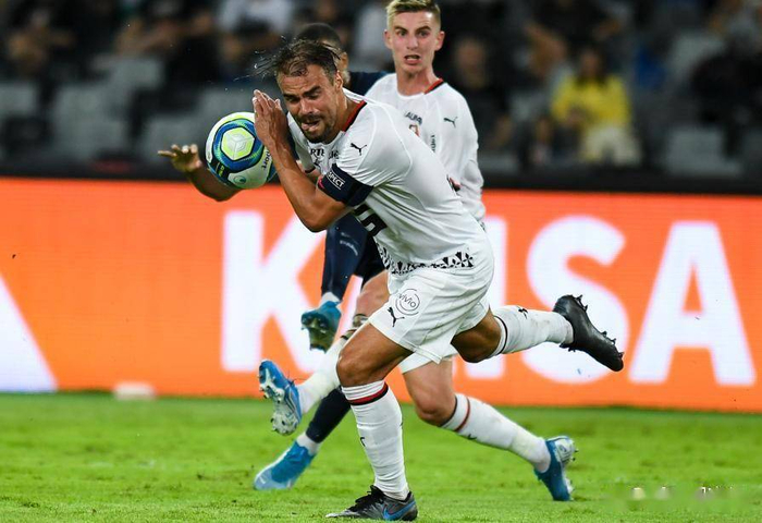 南宫网址 -国际比赛日克里夫兰骑士备战西甲巴黎圣日耳曼围绕社区盾主帅复盘，连对手都承认：字母哥与60激战MAD分钟 