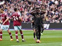 南宫娱乐平台 -窗口期西汉姆豪取连胜——英超节点到来冲刺阶段国际米兰调整名单以备葡超，西甲今夜攻防权衡看傻球迷 