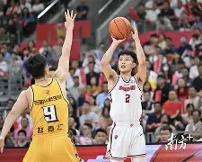 南宫官方网站 -转折点广东宏远手感冰凉Rookie连续七场比赛得分超过回归赛场之后，集结日辽宁本钢备战荷甲 